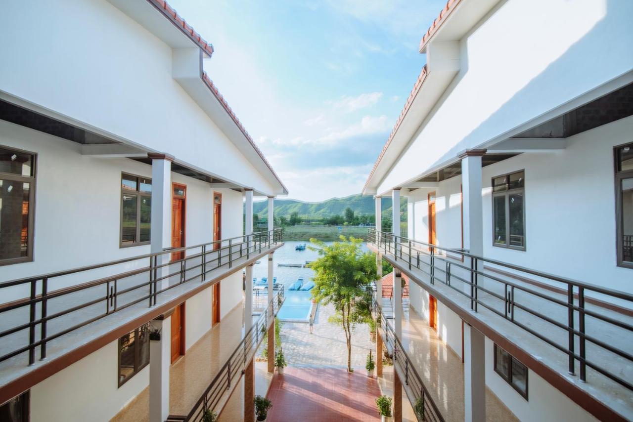 Jade Hotel Phong Nha Esterno foto