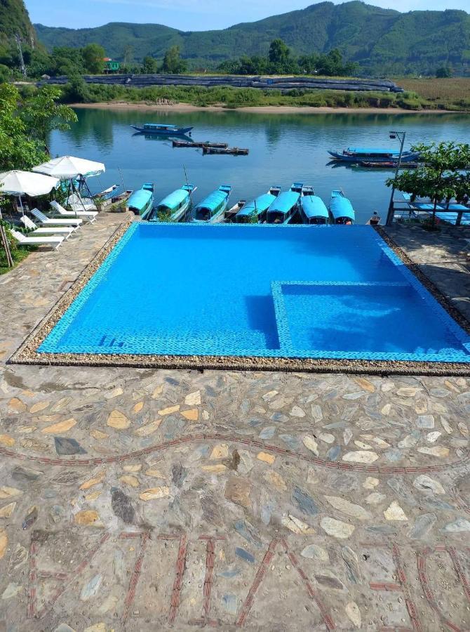 Jade Hotel Phong Nha Esterno foto